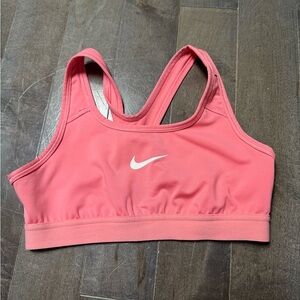 Nike dry fit peach color sports athletic bra size M